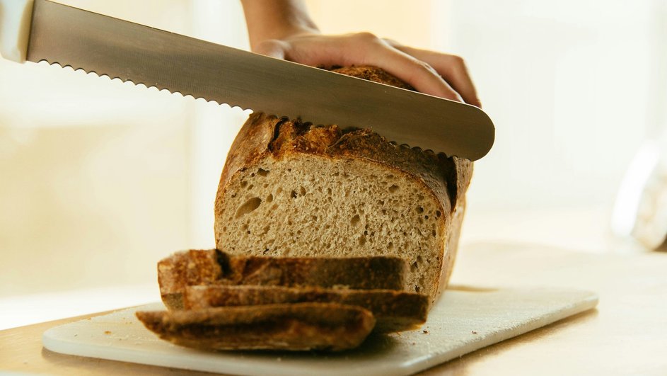 Хлеб считается продуктом, который связан с целиакией Хлеб считается продуктом, который связан с целиакией