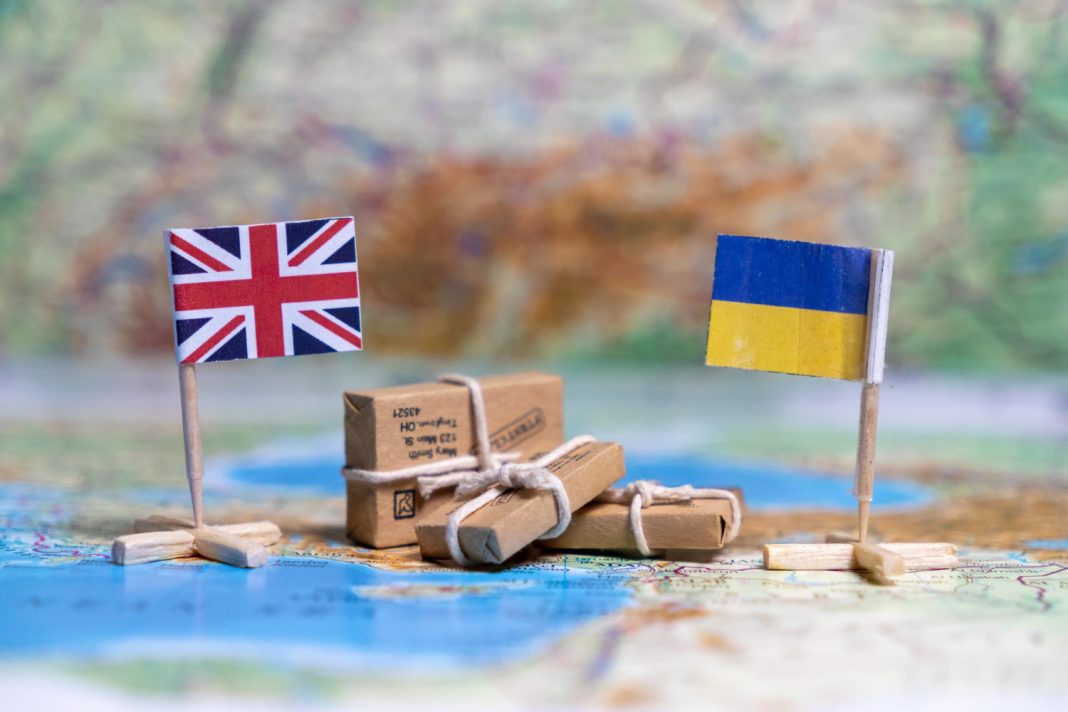 Британия пошла на жесткий шаг из-за Украины: Лондон урезает выплаты втрое. Семьи в ярости. Киев  в шоке – получил новый удар там, где не ждал0